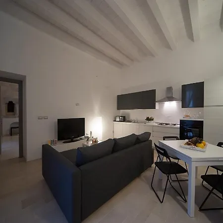 Couette-café Tabula Maris Trani