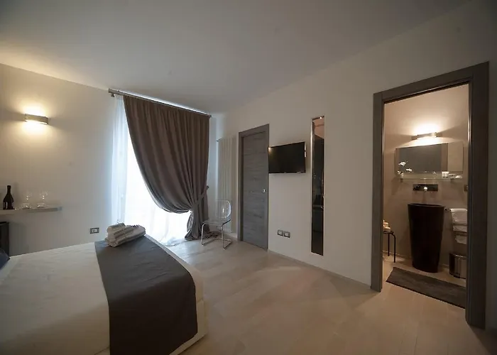 塔布拉马里斯住宿加早餐旅馆 住宿加早餐酒店 4*